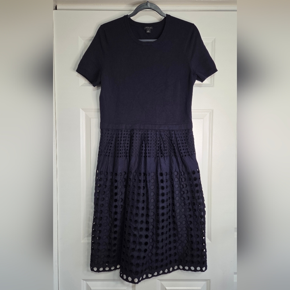 Ann Taylor Navy Knit & Cotton Eyelet Mixed Media Dress - Size L - Picture 2 of 9